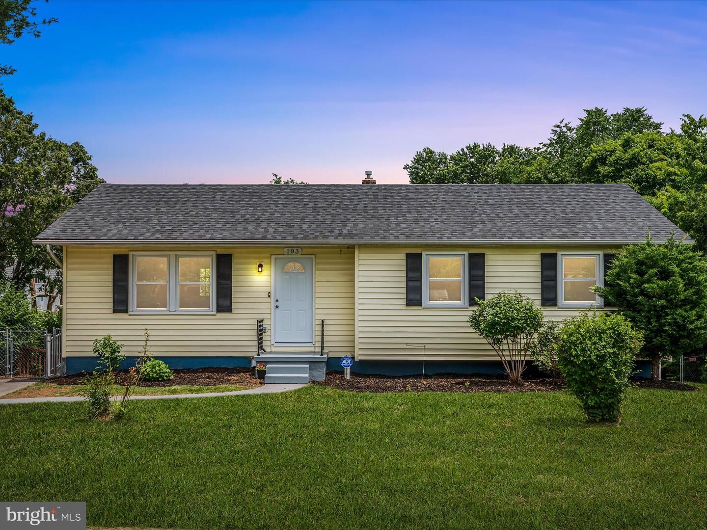 Property Photo: 103 Cherry Hill Circle VA 22602