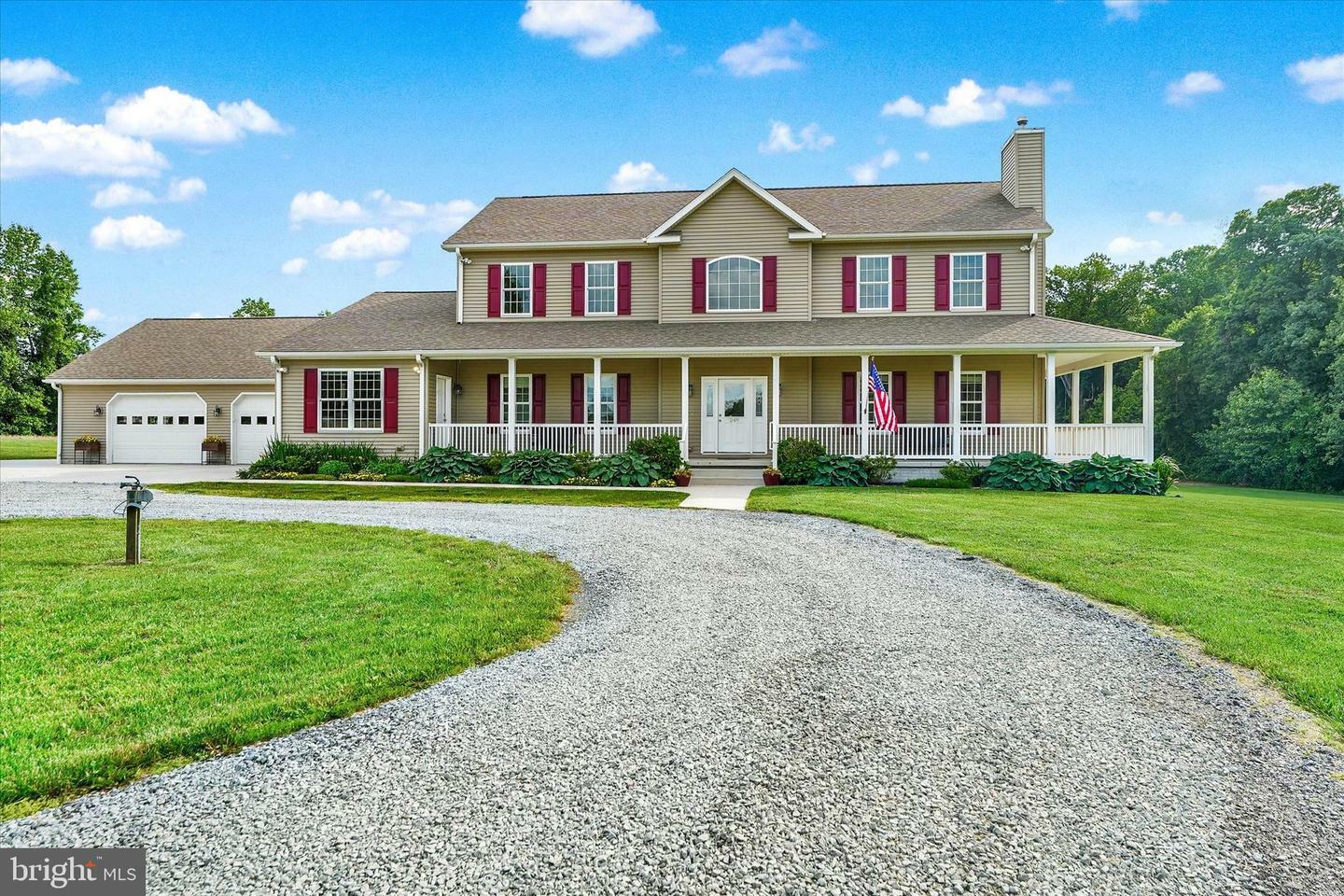 Property Photo: 249 Floral Way MD 21911