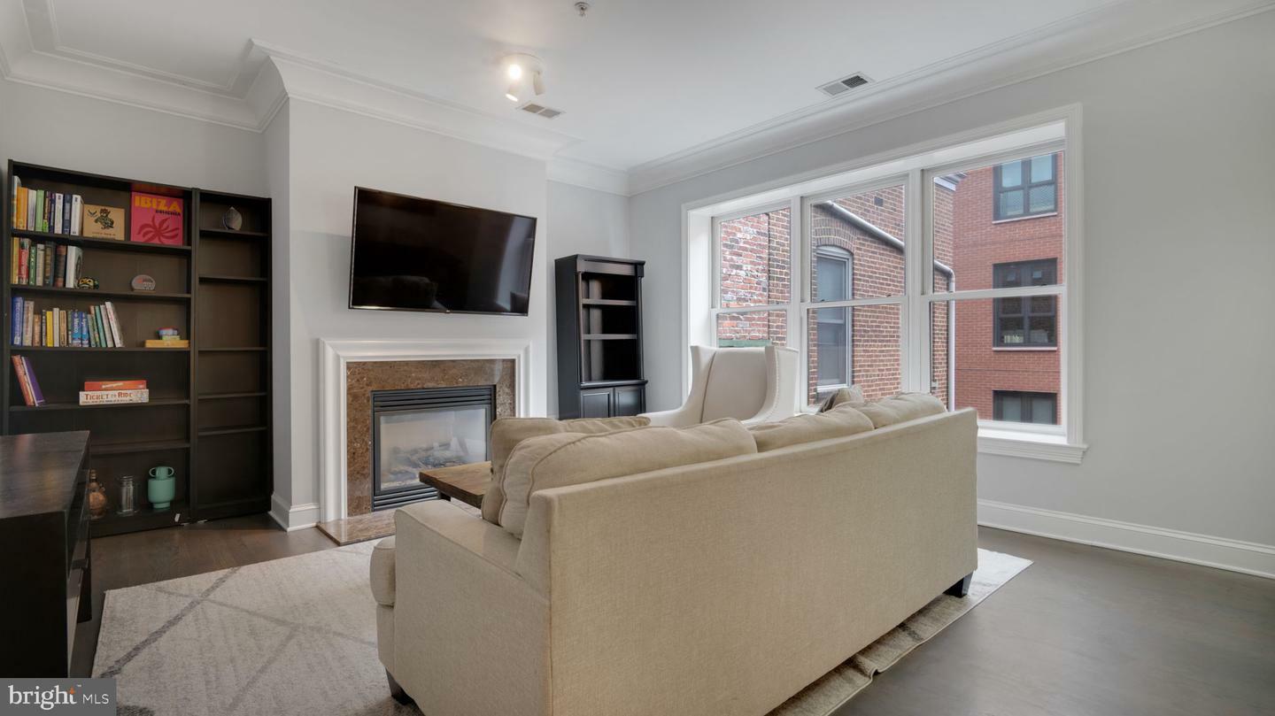 Property Photo: 1323 Clifton Street NW 34 DC 20009