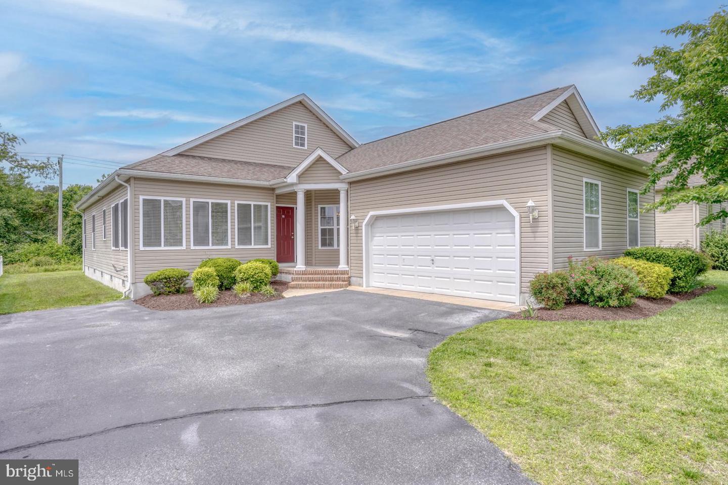 Property Photo:  15 Little Birch Drive  DE 19963 