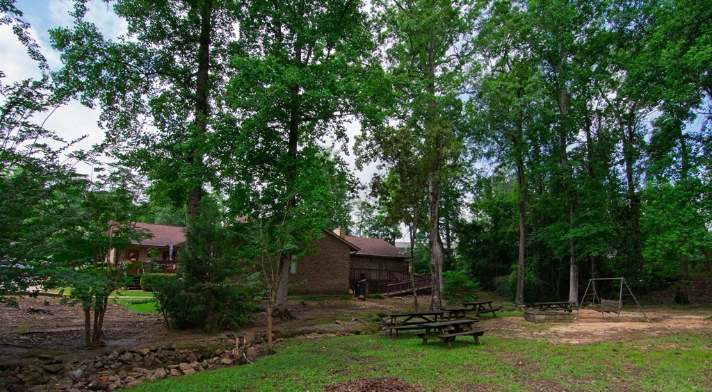 Property Photo:  4200 Bridgecrest Drive  AL 36867 