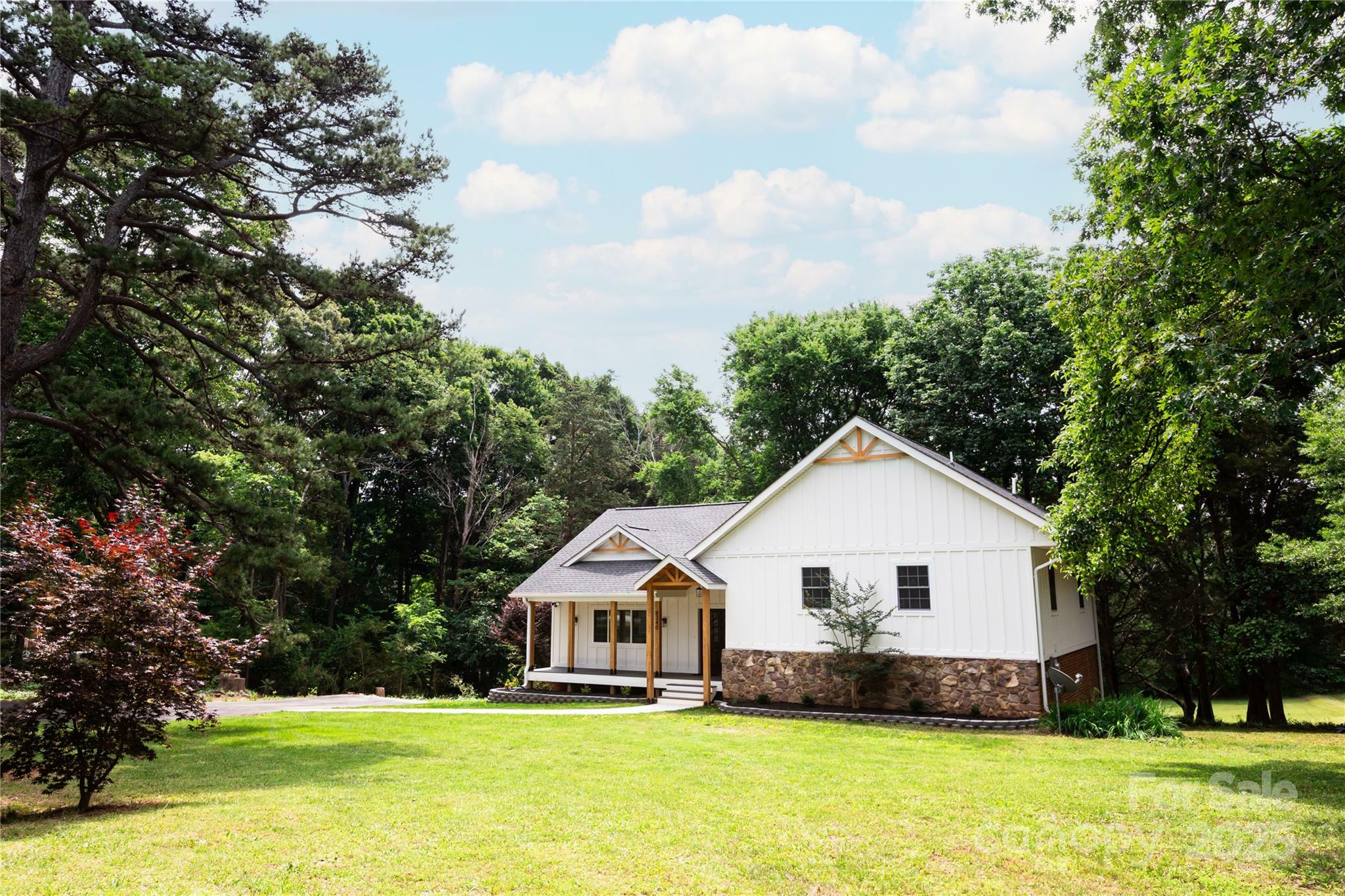Property Photo: 8340 Brief Road NC 28227