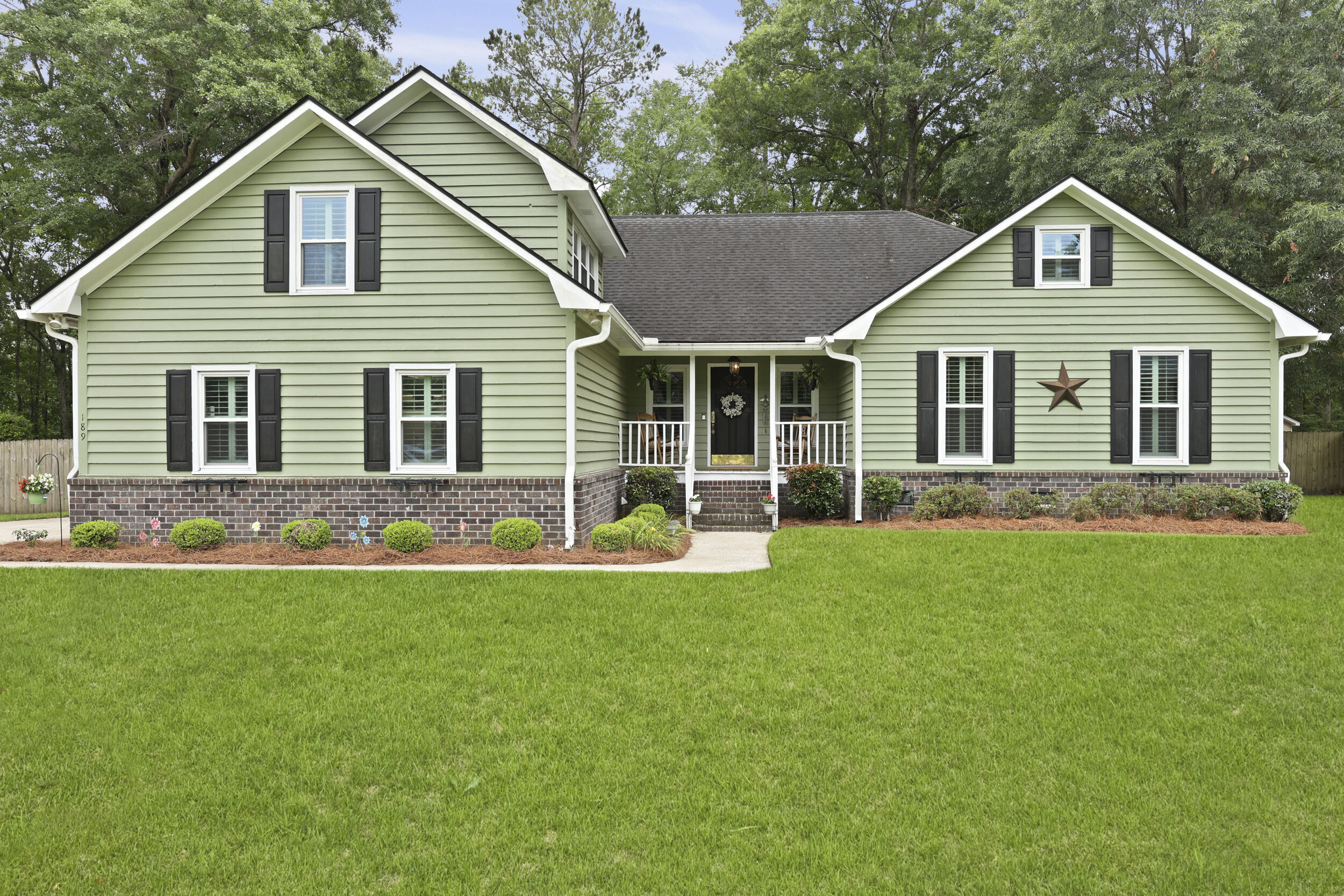 Property Photo: 189 Fox Chase Drive SC 29445