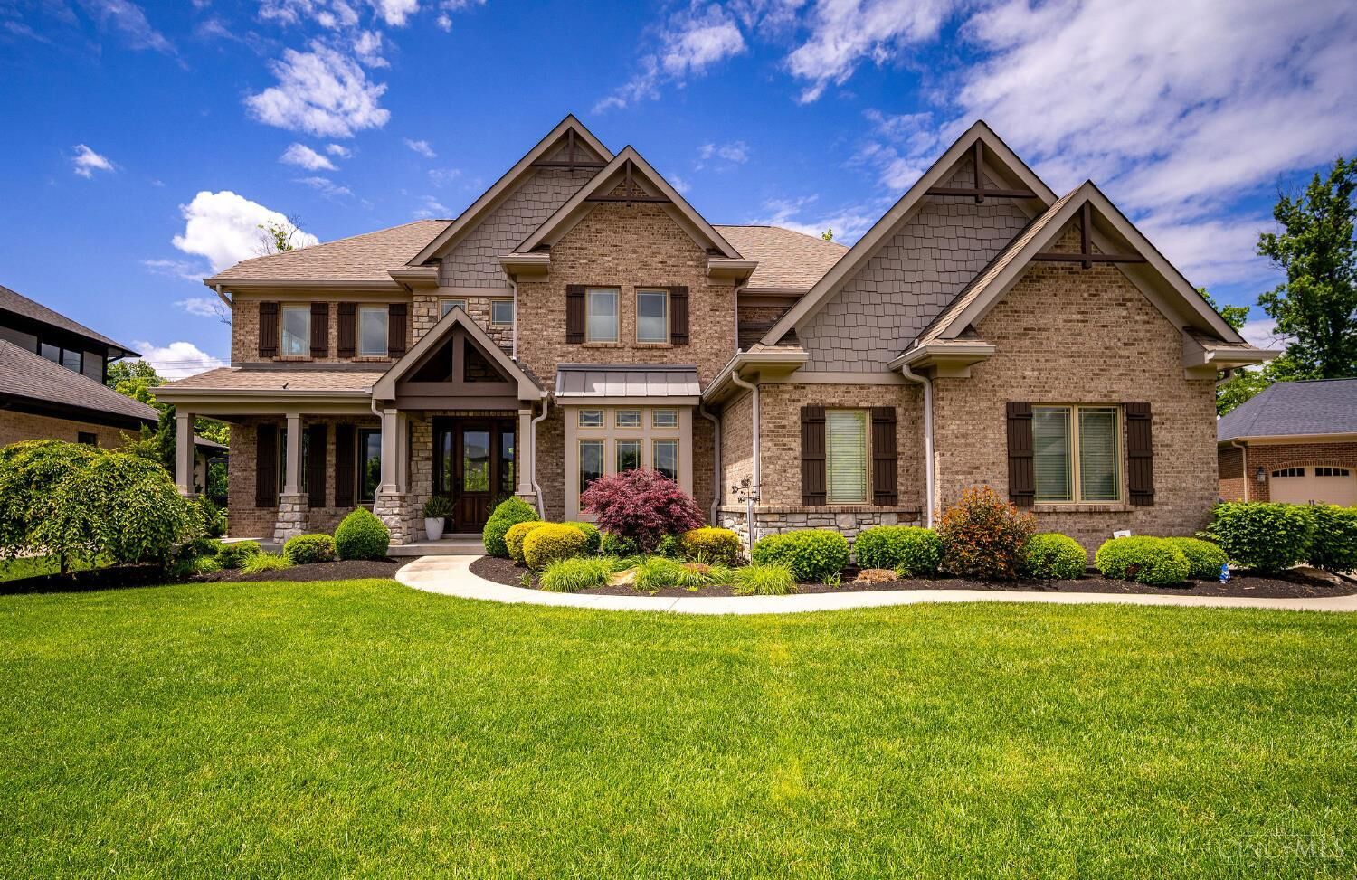 Property Photo: 8134 Big Oak Circle OH 45040
