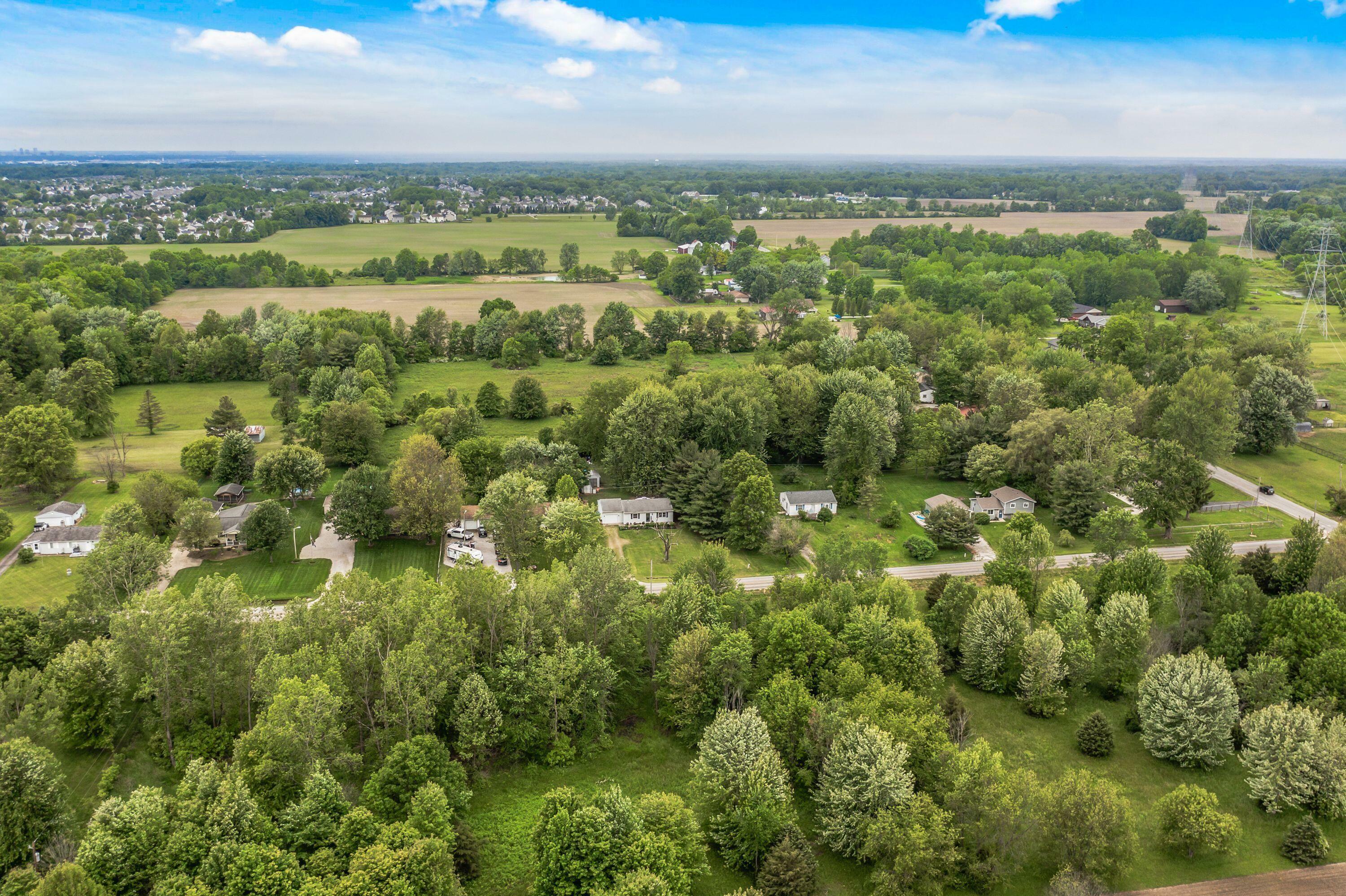 Property Photo: 5250 Summit SW Road OH 43062