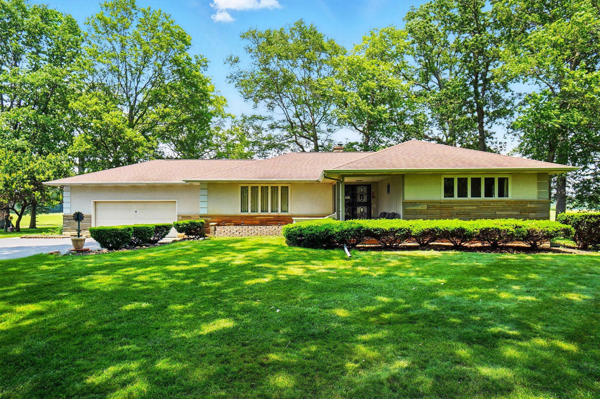 Property Photo: 8430 Patterson Road OH 43026