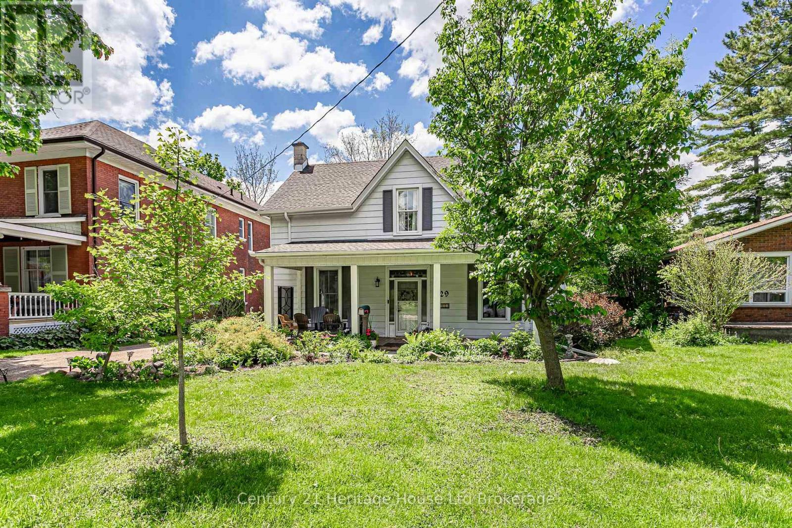 Property Photo: 129 Delatre Street ON N4S 6C1