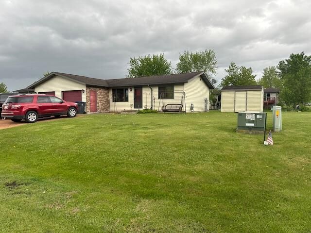 Property Photo: 8153-8155 West Fen Court WI 54466
