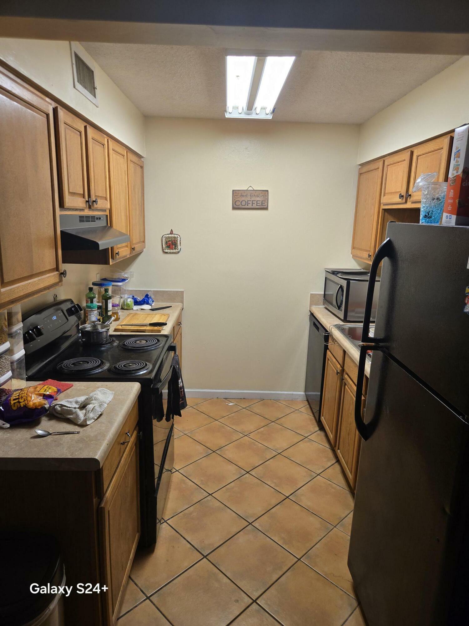 Property Photo: 609 Colonial Drive Unit 2 FL 32547