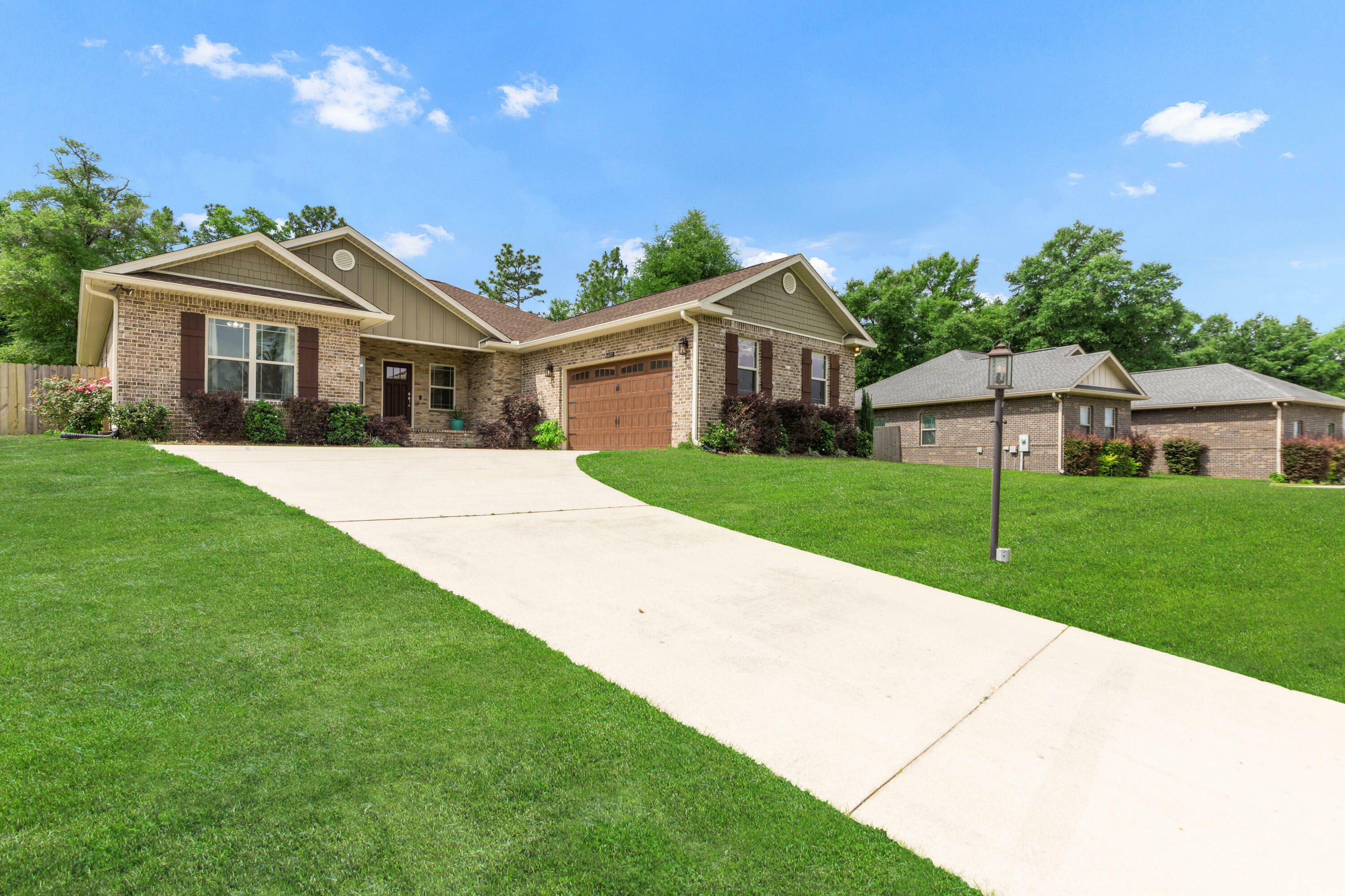 Property Photo: 6437 Amanda Court FL 32536
