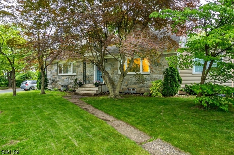 720 Valley St  Maplewood Twp. NJ 07040 photo
