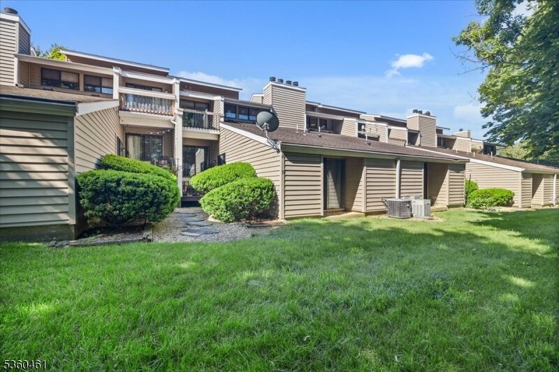 Property Photo: 39 Hillside Ct NJ 08809