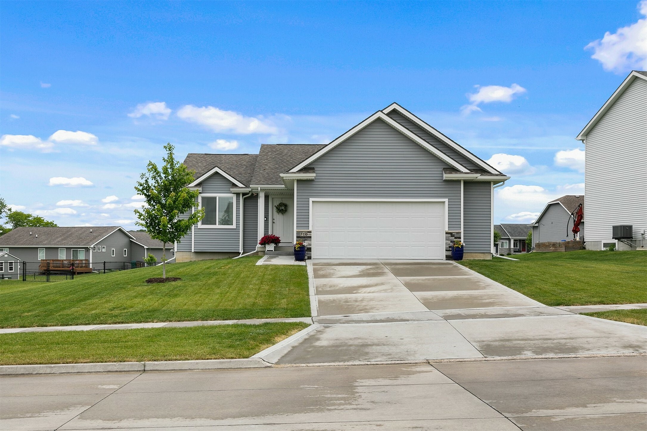 716 Orchard View Drive  Norwalk IA 50211 photo
