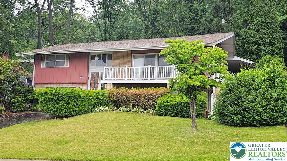 Property Photo: 1426 Church Street PA 18015