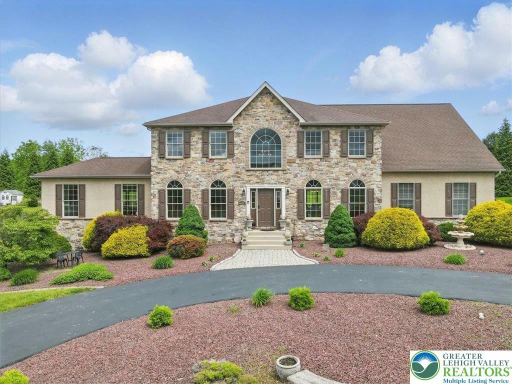 Property Photo: 2740 Olive Branch Lane PA 18014