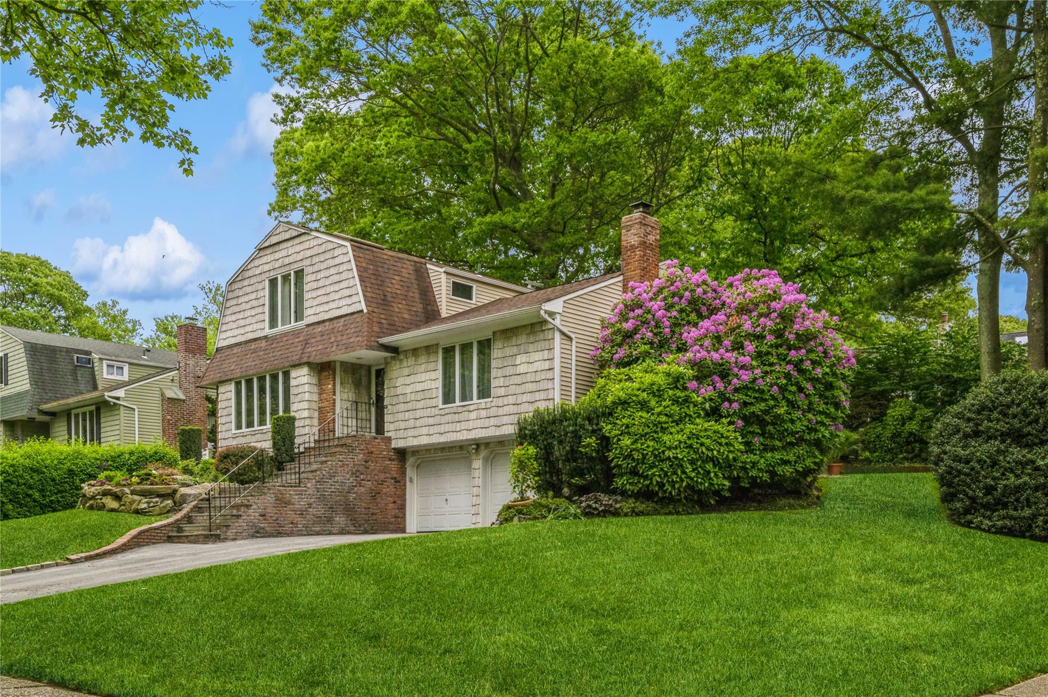 Property Photo: 2 Caryl Place NY 11754