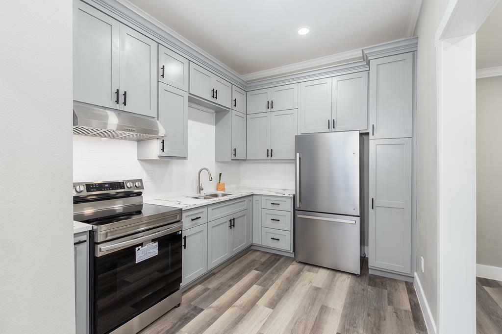 Property Photo:  121 Kerr Avenue  TX 75904 