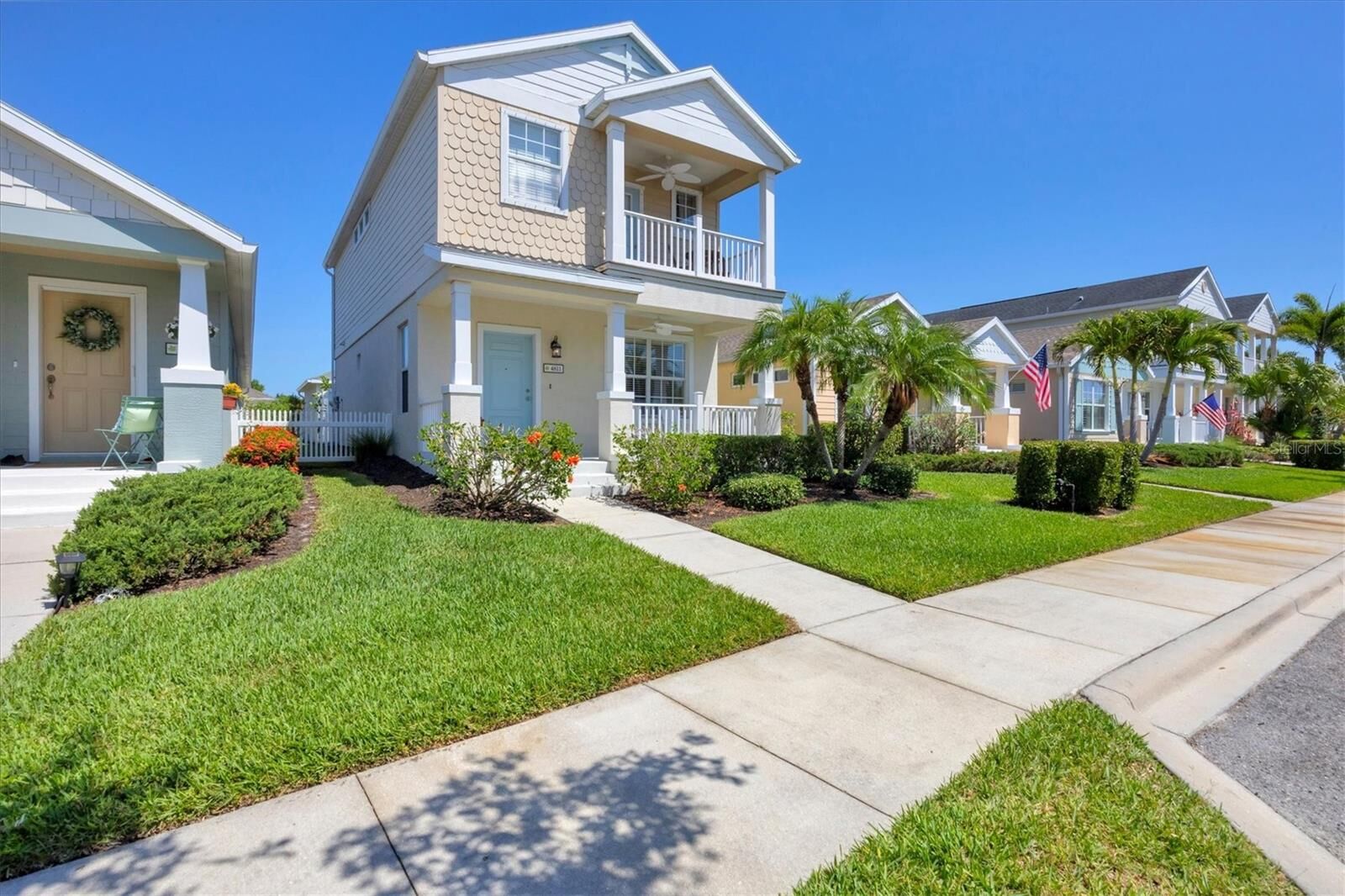 Property Photo:  4811 Woodbrook Drive  FL 34243 