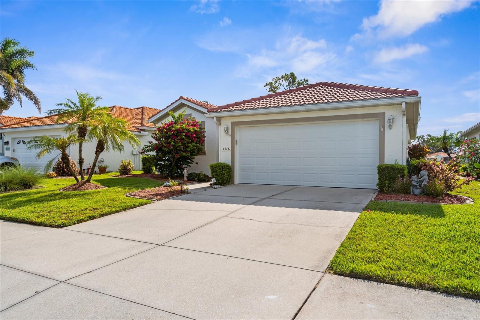 Property Photo: 4378 Summertree Road FL 34293