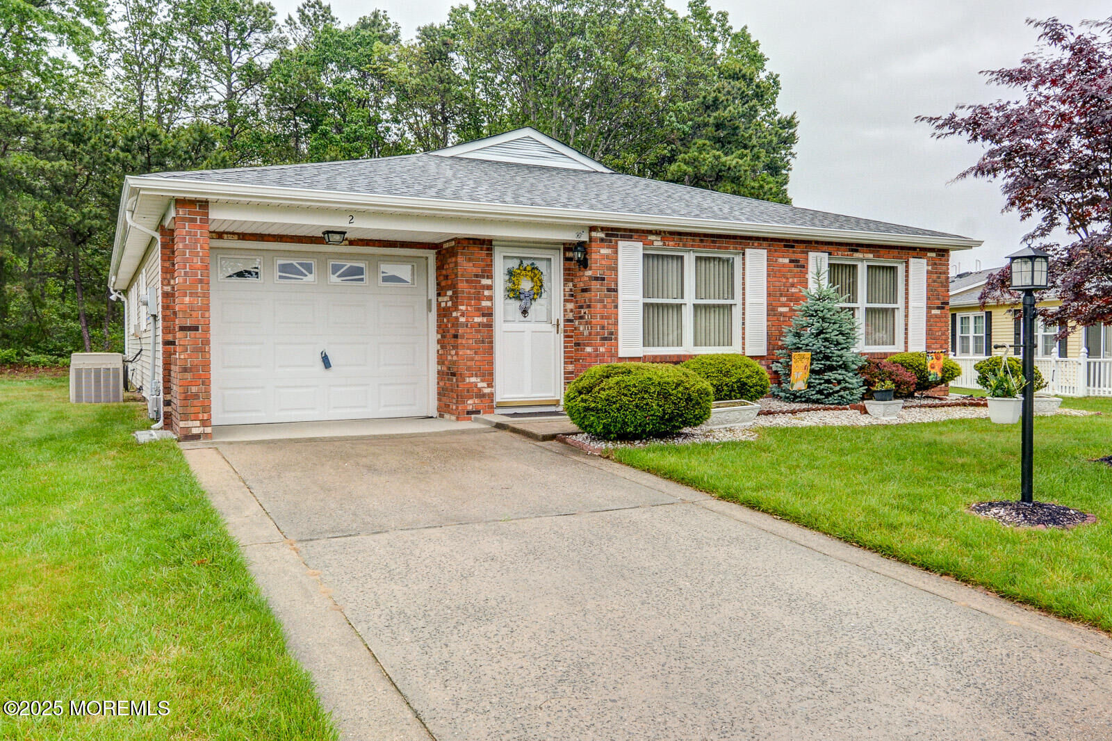 Property Photo:  2 Thames Place  NJ 08723 