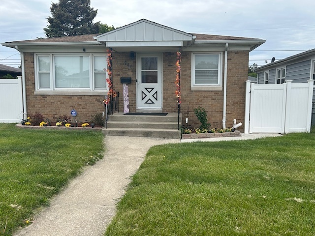 Property Photo: 746 May Street IL 60409