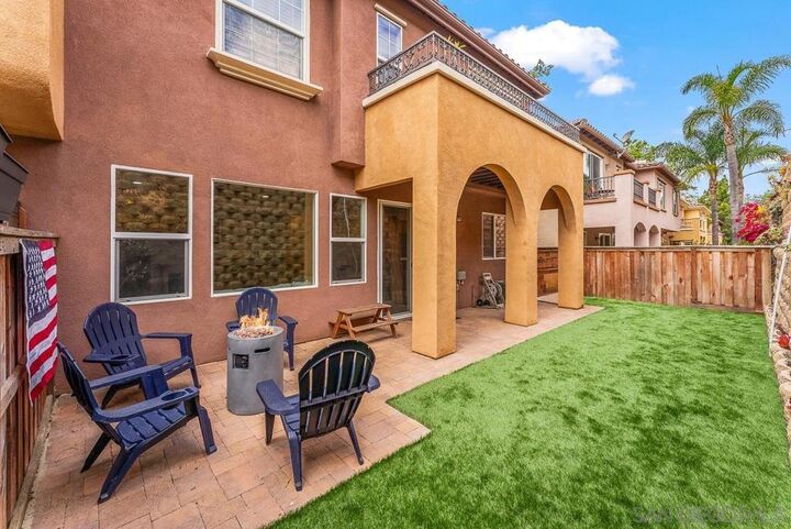Property Photo:  1334 Sky Ridge Ct  CA 92078