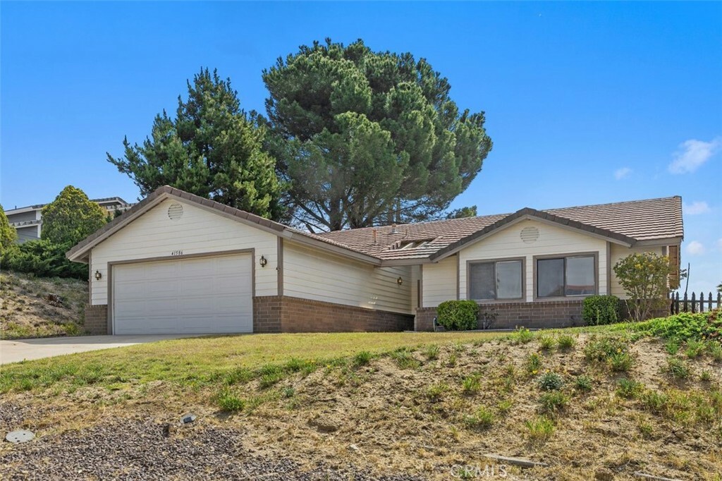 Property Photo: 41586 Zinfandel Avenue CA 92591