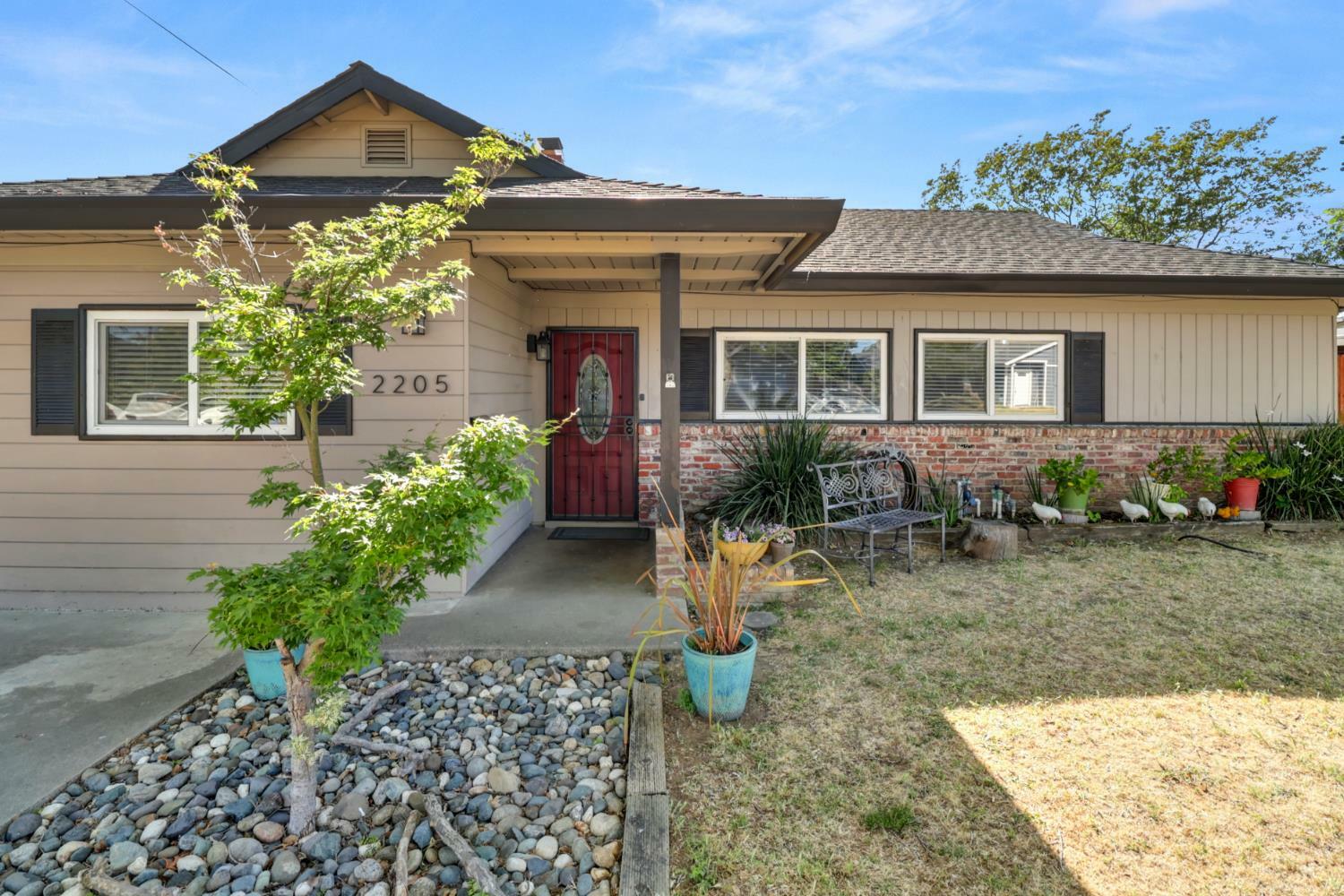 Property Photo: 2205 Tevis Road CA 95825