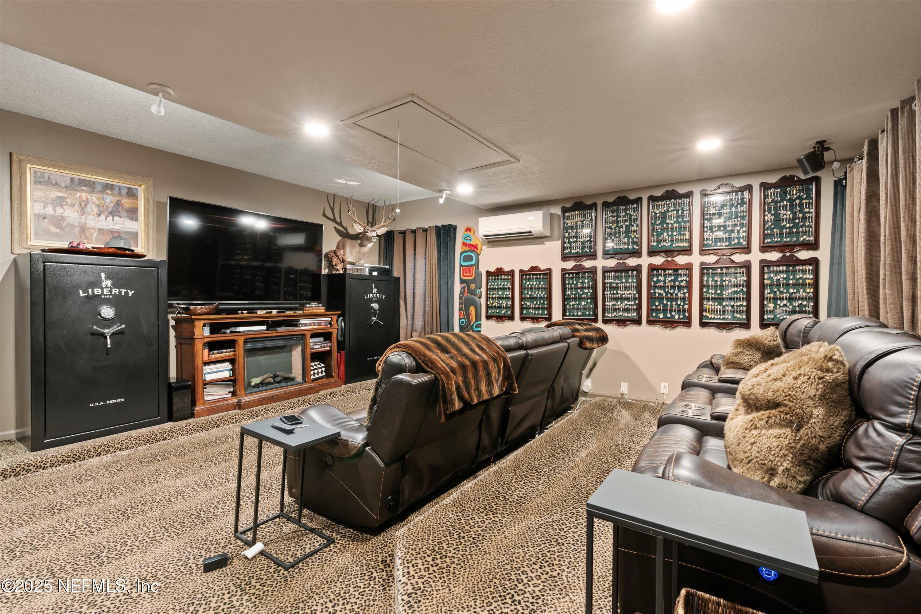Property Photo: 1576 Linkside Drive FL 32003