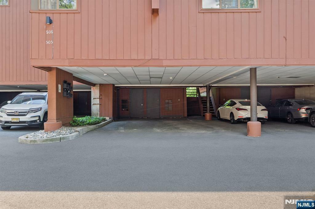 Property Photo: 506 Teal Plaza NJ 07094