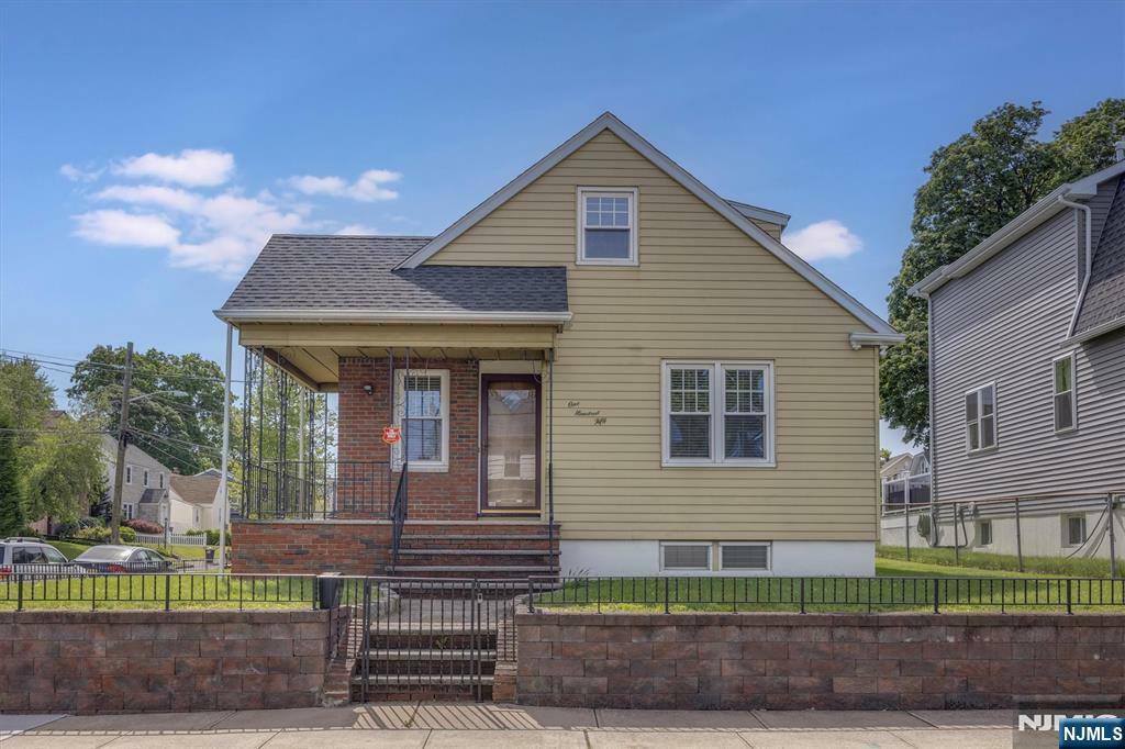 Property Photo: 150 Prospect NJ 07031
