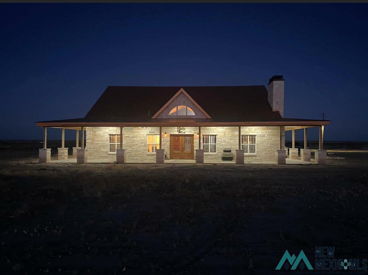 Property Photo: 900 N Lake Road NM 88254