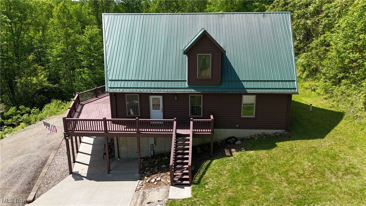 Property Photo: 693 Evening Star Avenue SE OH 44730