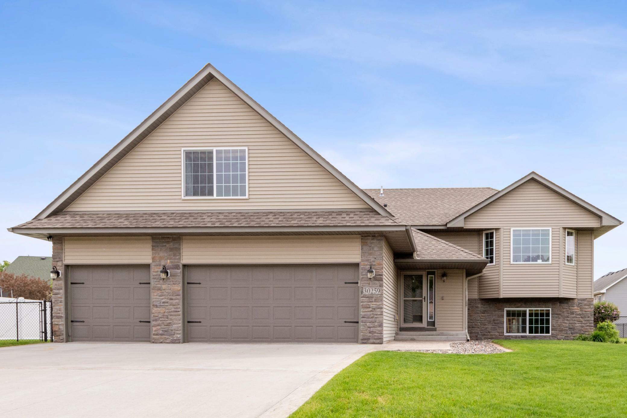 Property Photo: 30259 Fox Run Road MN 55079
