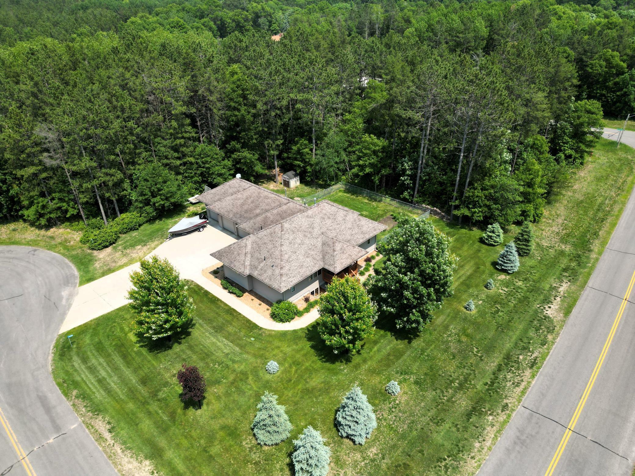 Property Photo: 14450 Blackberry Court MN 56425