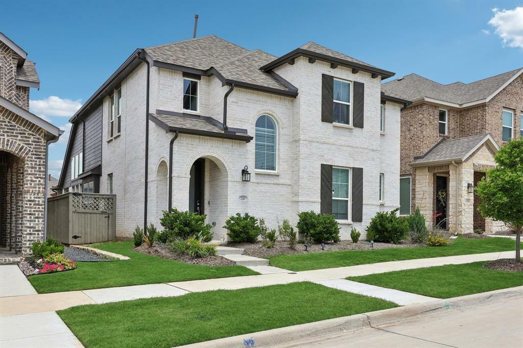 Property Photo:  2360 Norma Lane  TX 76247 