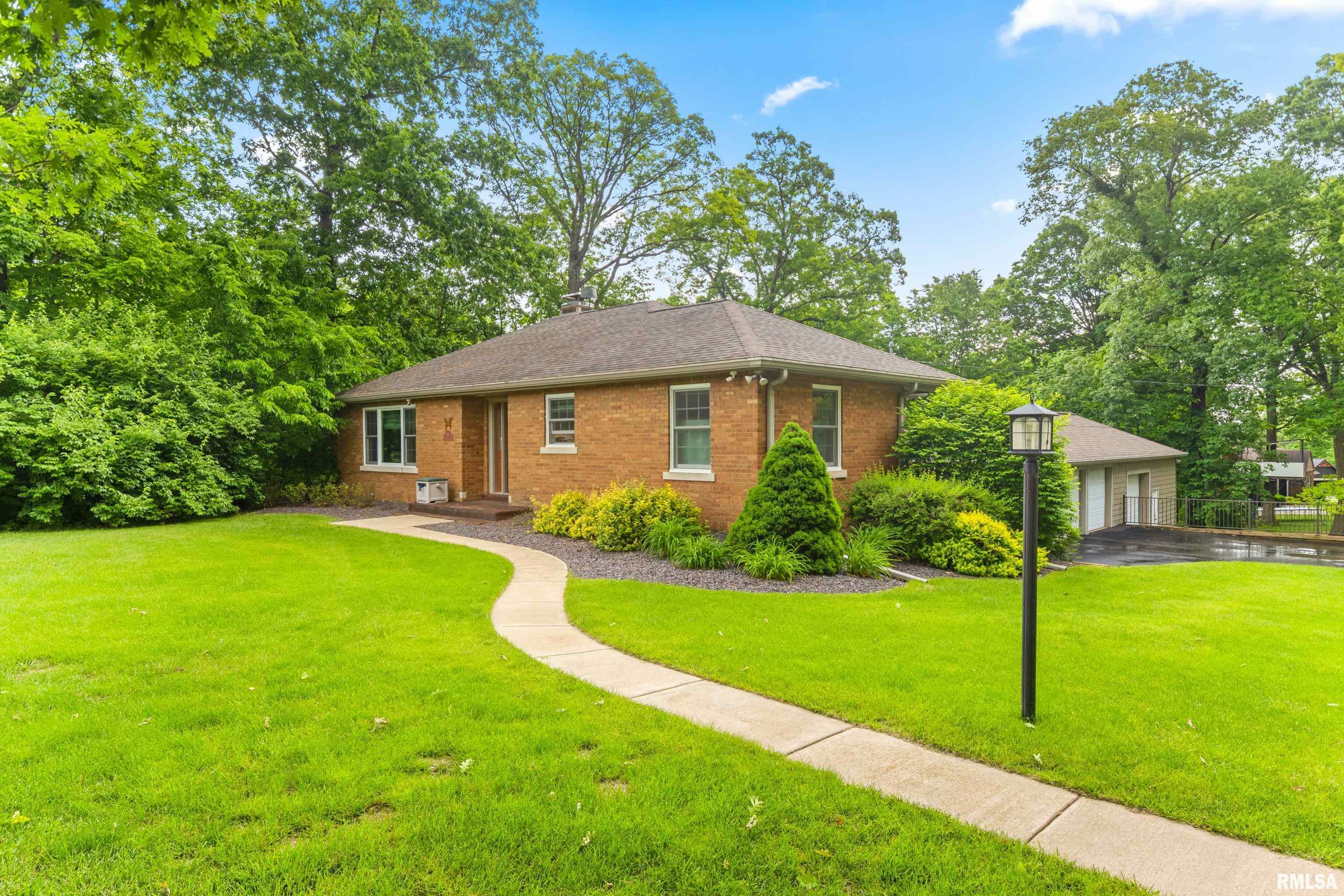 Property Photo:  1168 N Upper Skyline Drive  IL 61611 