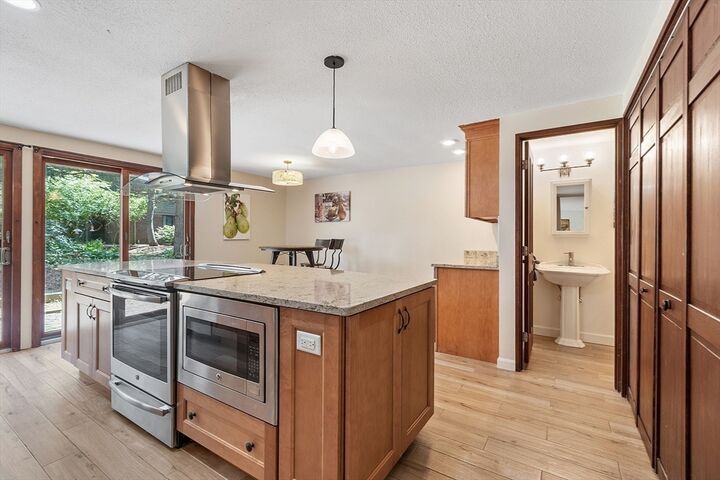 Property Photo:  525 Tumbling Hawk 525  MA 01720 
