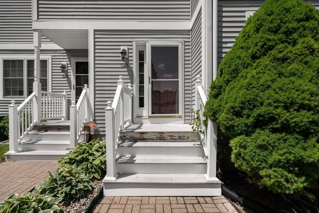 Property Photo: 622 Hampton Way 622 MA 02351