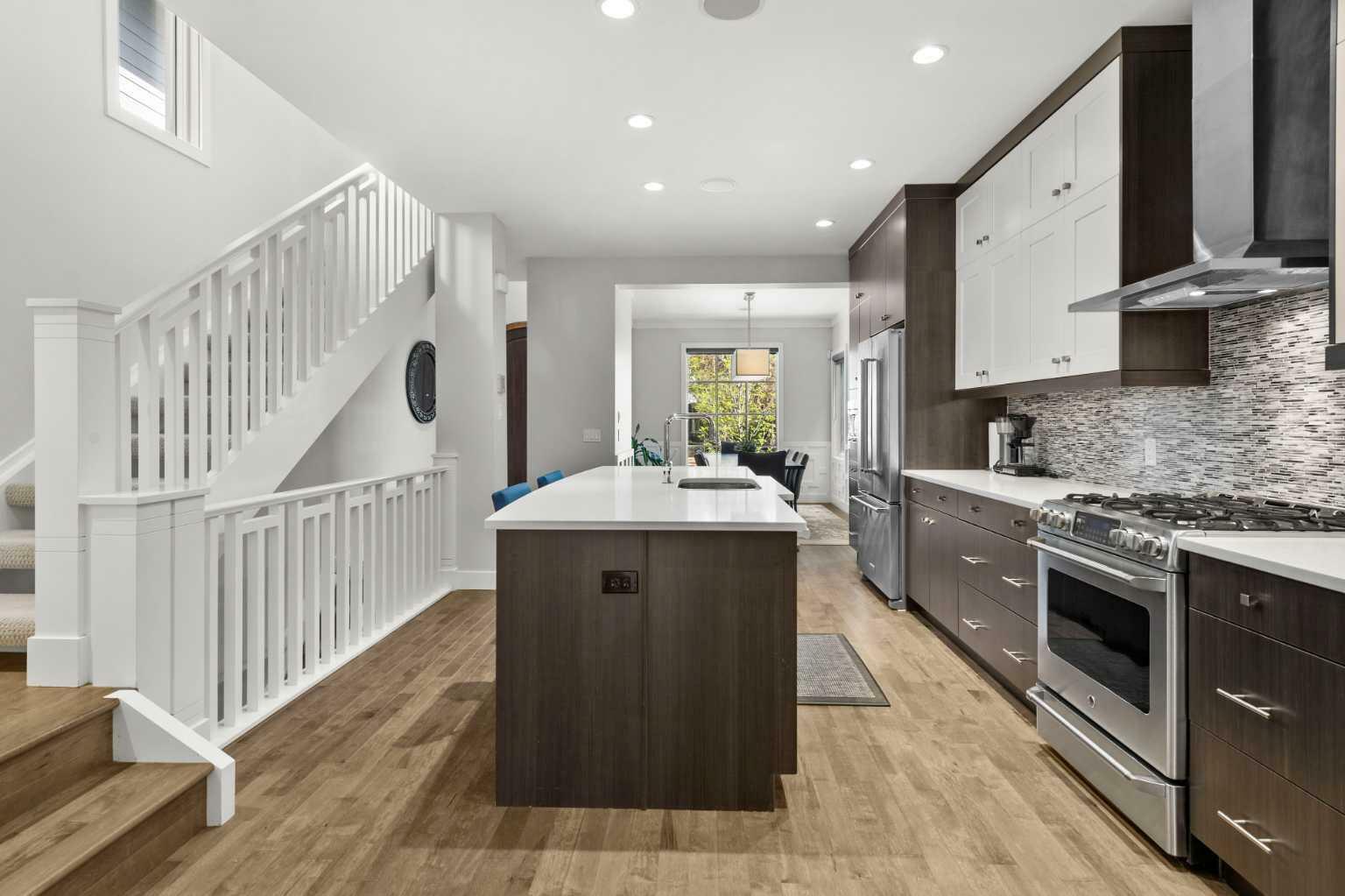 Property Photo: 2131 Broadview Road NW AB T2N 3J1