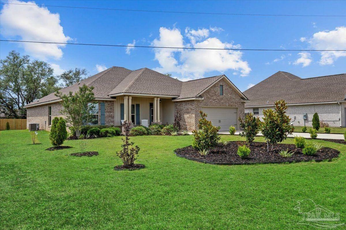 Property Photo: 2219 River Birch Rd FL 32563