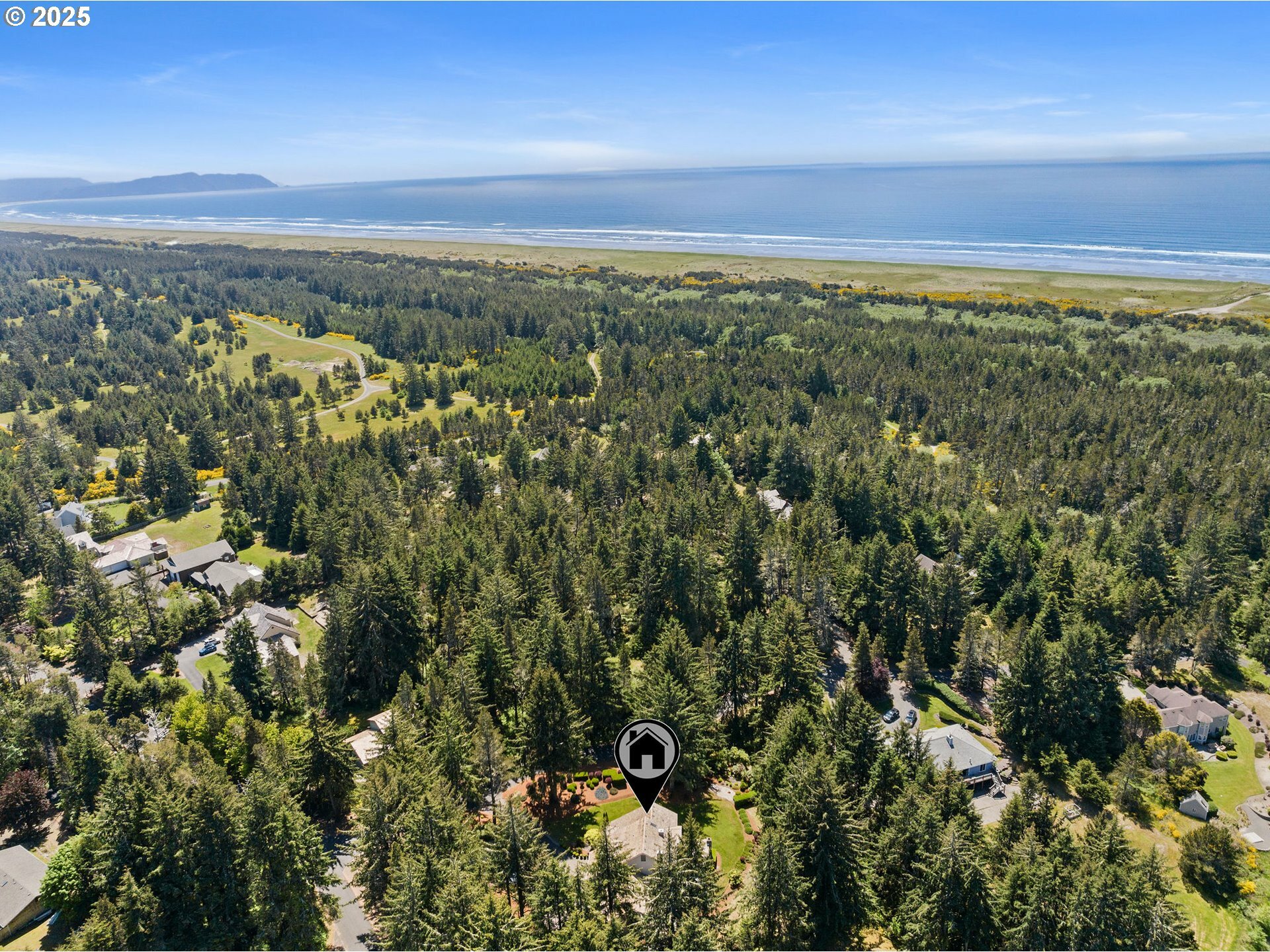 Property Photo: 1635 SW 14th St OR 97146