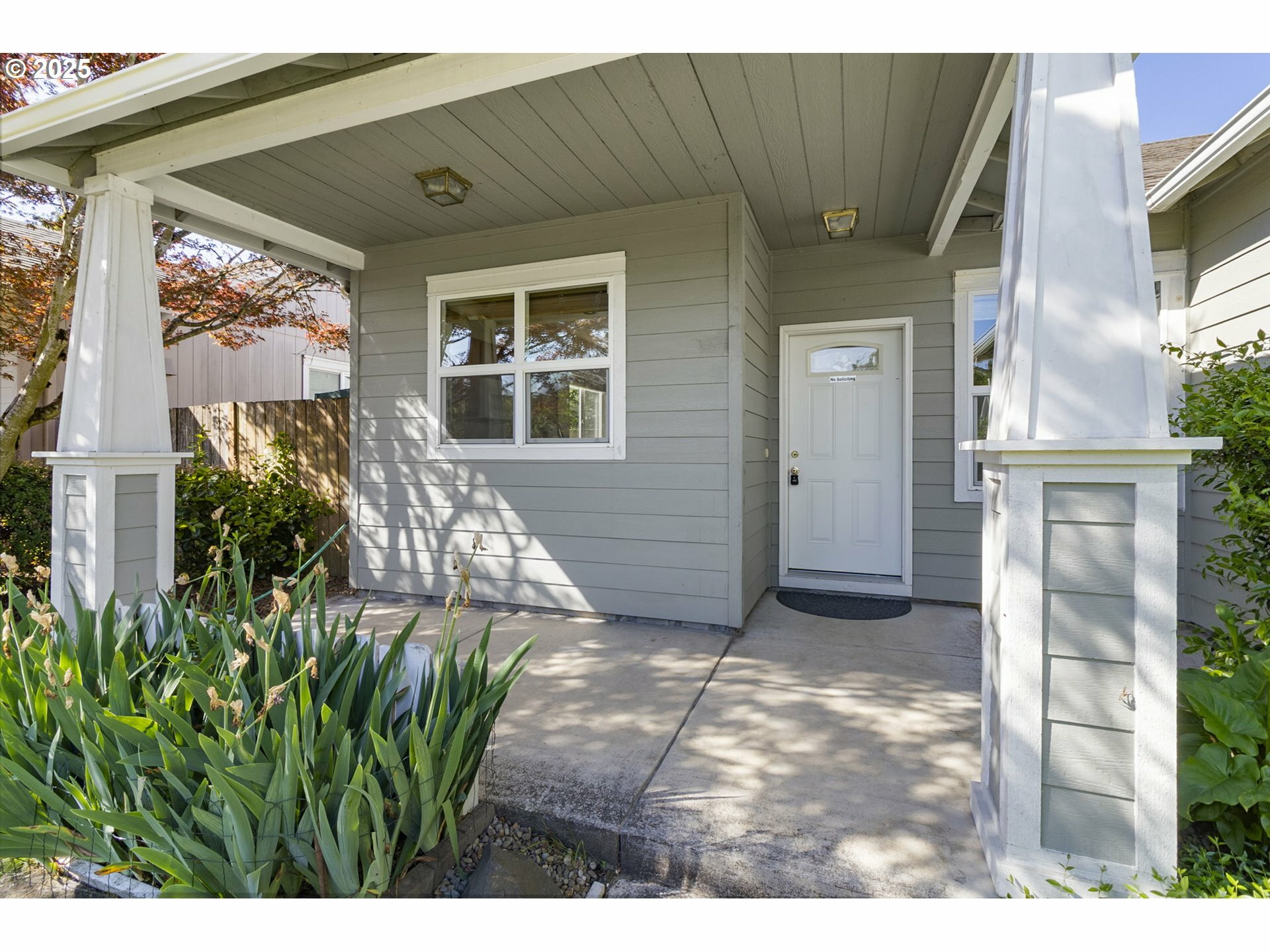Property Photo: 2175 Kelsy Ln OR 97402