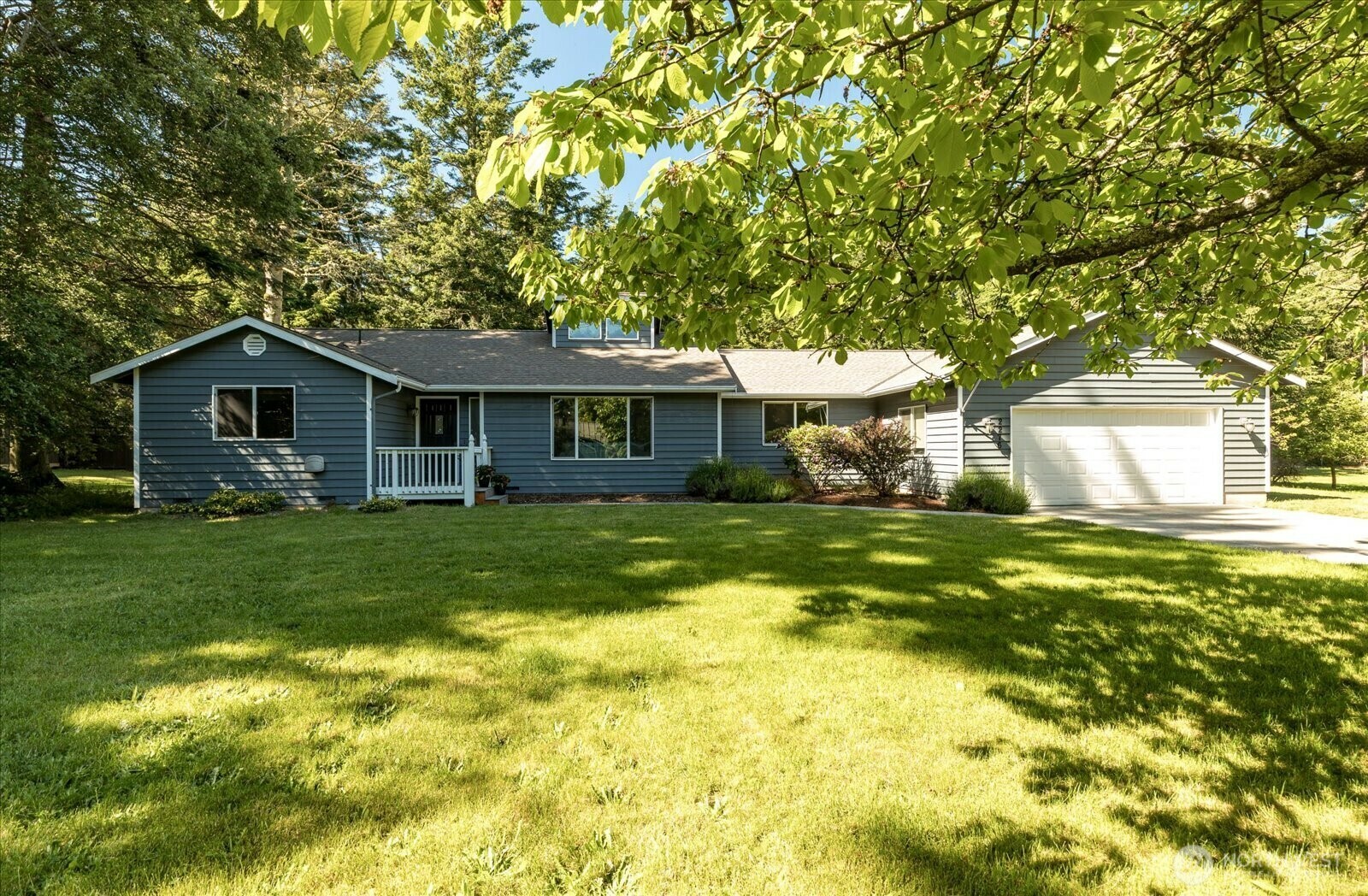 Property Photo:  2276  Wellman Place  WA 98277 