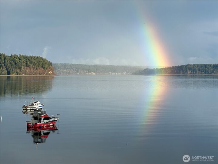 Property Photo: 9348 Lohrer Lane NE WA 98516