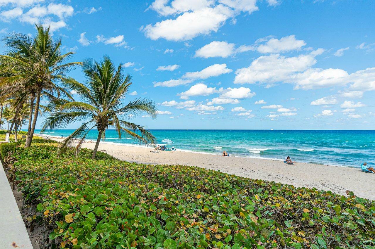 Property Photo: 3101 S Ocean 402 Boulevard 402 FL 33487