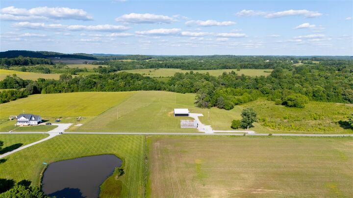 Property Photo: 452 Eden Road KY 42101