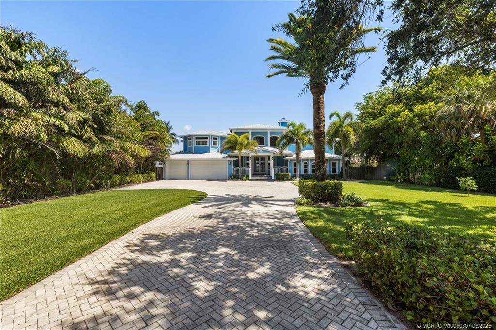 Property Photo:  2051 SE Riverside Drive  FL 34996 