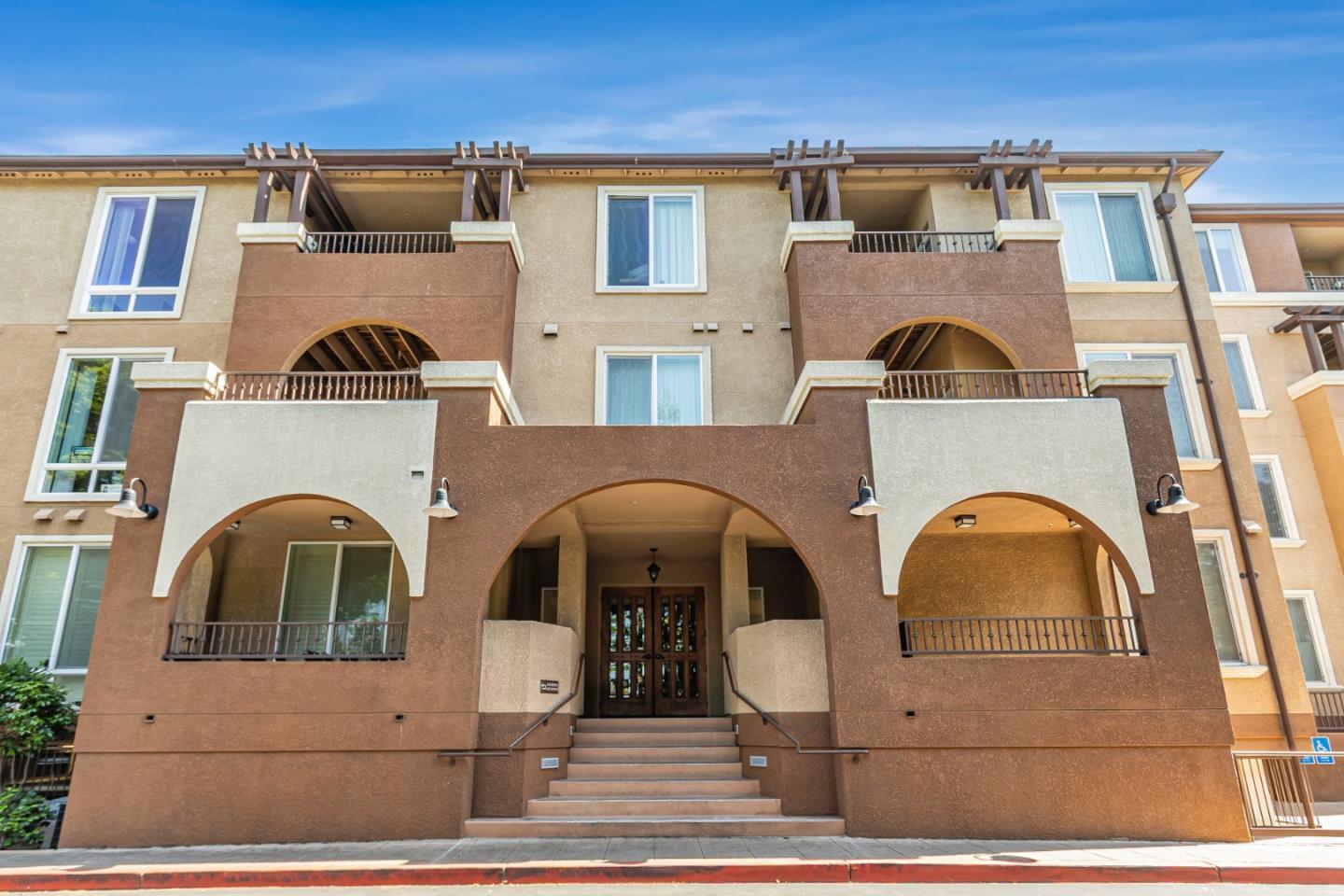 801 South Winchester Boulevard 1202  San Jose CA 95128 photo