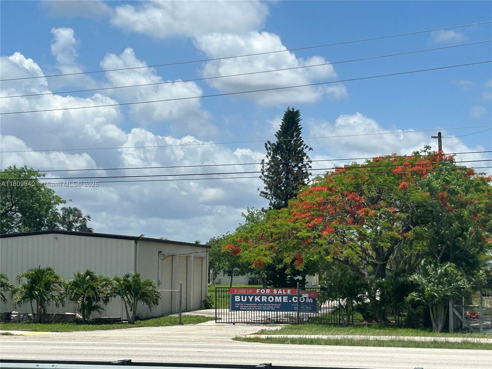 14300 SW 177th Ave  Miami FL 33196 photo